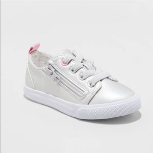 Cat & Jack silver Toddler girls Sneakers